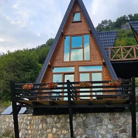 Appartement Peaks Of Prokletije à Gusinje Extérieur photo