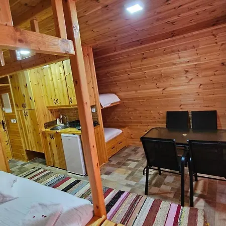 Appartement Peaks Of Prokletije à Gusinje Extérieur photo