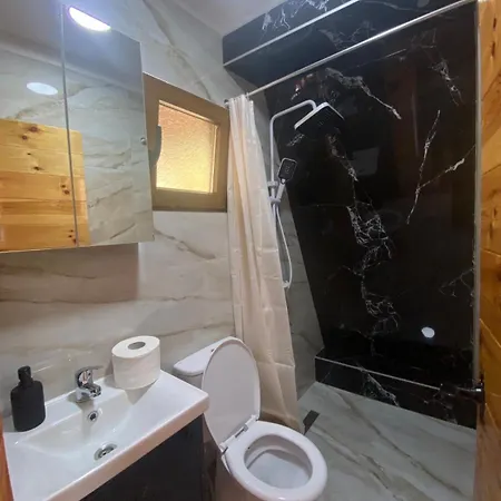 Appartement Peaks Of Prokletije à Gusinje Extérieur photo